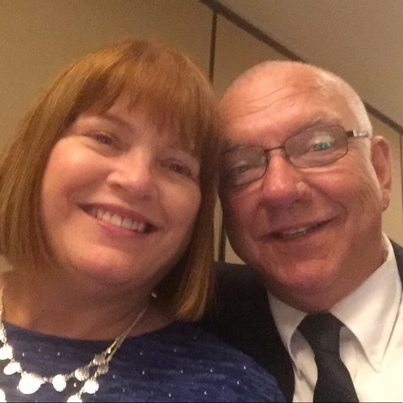 Meet your Posher, Sandy - Picture 1 of 1